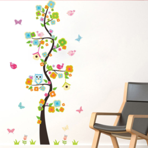 Långt färgat träd med fåglar vinyl vägg klistermärke